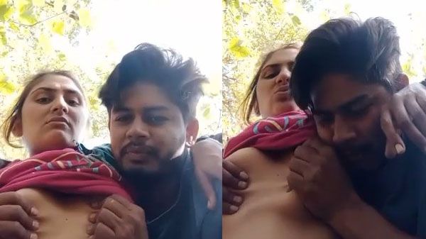 Bihari ladhki boobs pressing viral video and hard sex clip