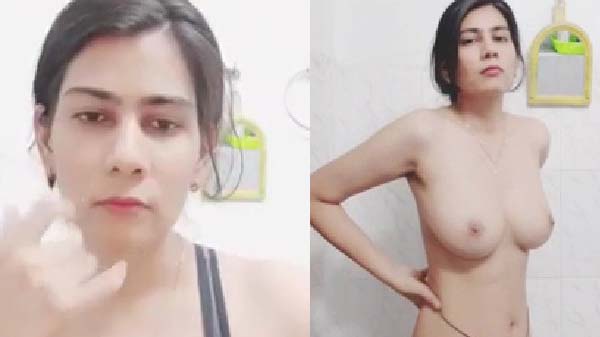 Beautiful punjabi ladhki nude front camera video clip